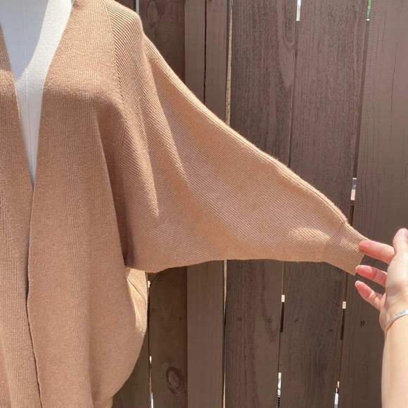 Anthropologie Akemi + Kin Petra open front cardigan dolman sleeves one size - Picture 4 of 12